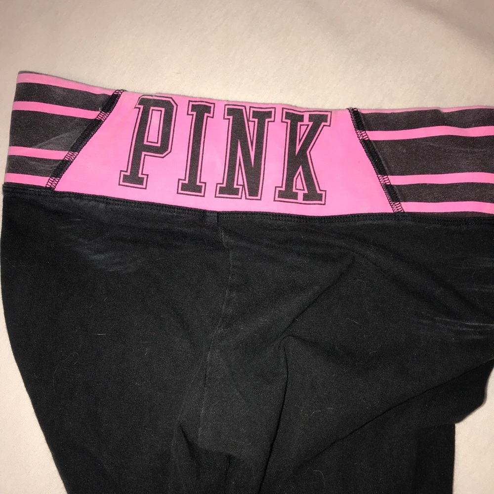 Black and pink Victoria’s Secret leggings